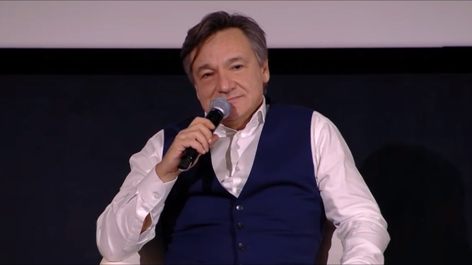 Money Road, Caressa si trasforma in concorrente: le tentazioni sulle telecronache…