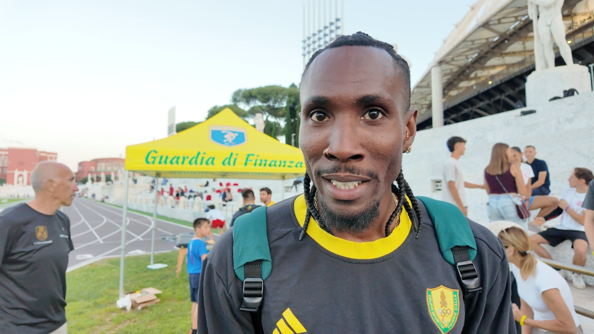 Andy Diaz, vittoria nella staffetta 4×100 allo Sprint Festival: «Noi saltatori siamo veloci»