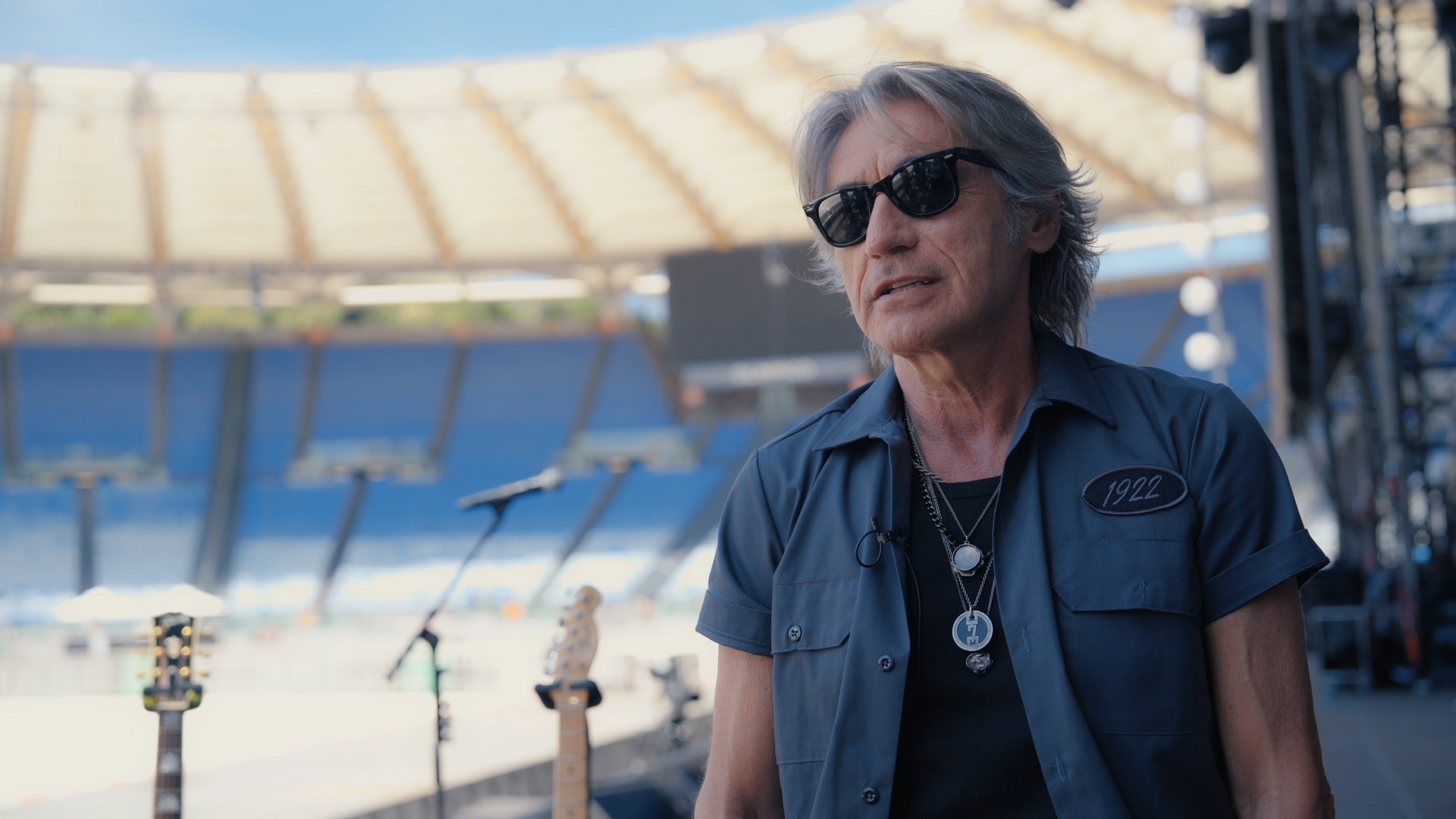 Ligabue e il tour: «Nei concerti godo». Poi racconta l’emozione del figlio Lenny nella band